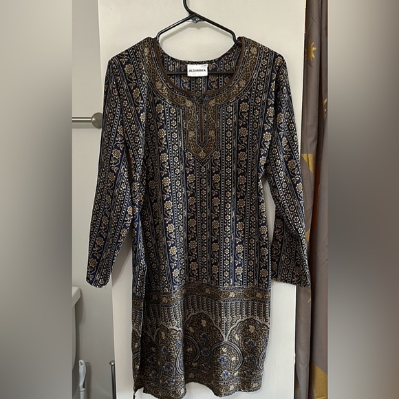 Traditional desi shirt - Picture 2 of 7